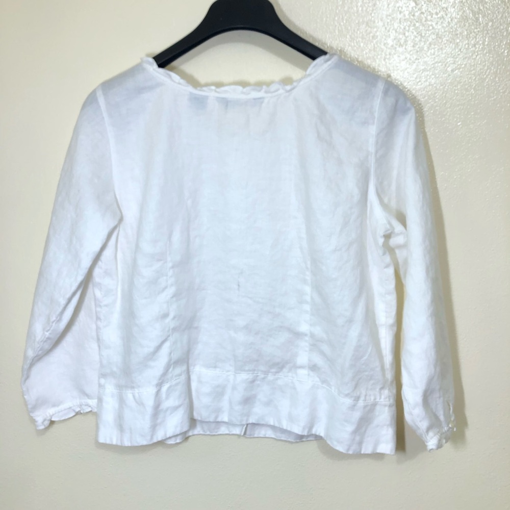 Eddie Bauer 100% Linen Cropped Ruffle Edge Top - Picture 4 of 4